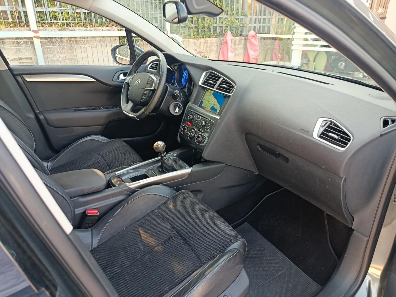 Citroen C4 1.6 e-HDi 110 airdream CMP6 Exclusive