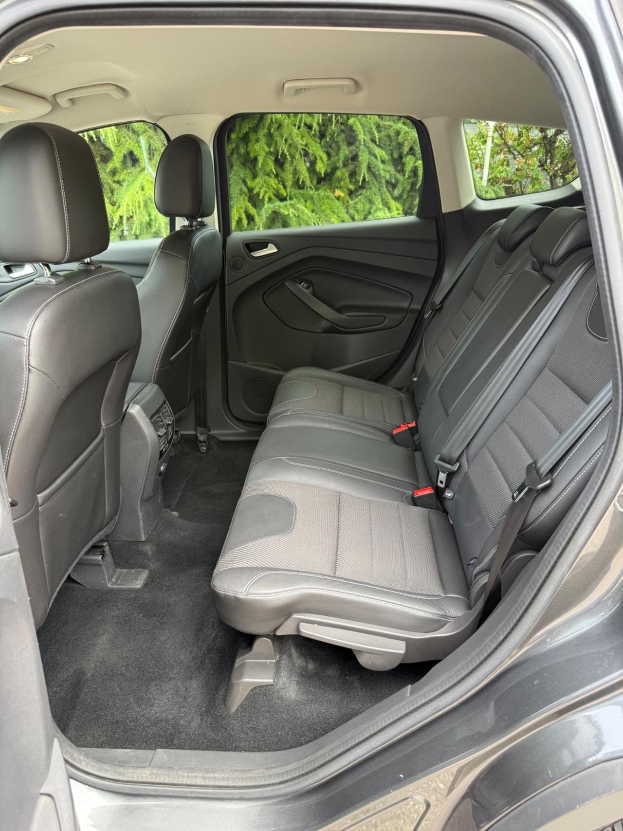 Ford Kuga 2.0 TDCI 150 CV S&S 4WD Vignale