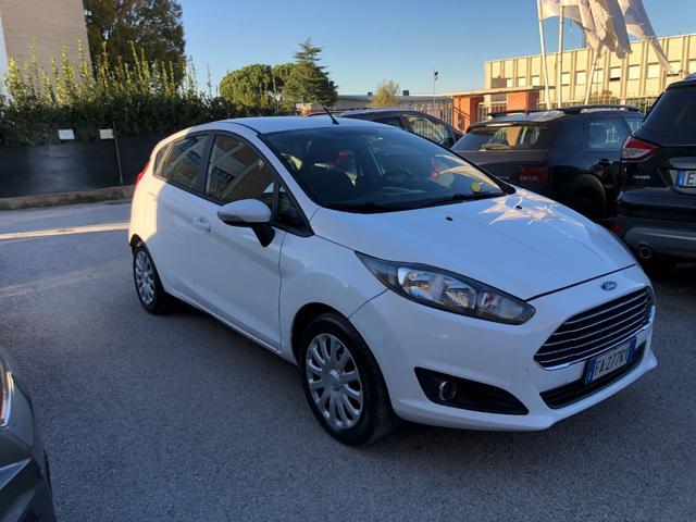 FORD Fiesta 1.5 TDCi 75CV 5 porte Business