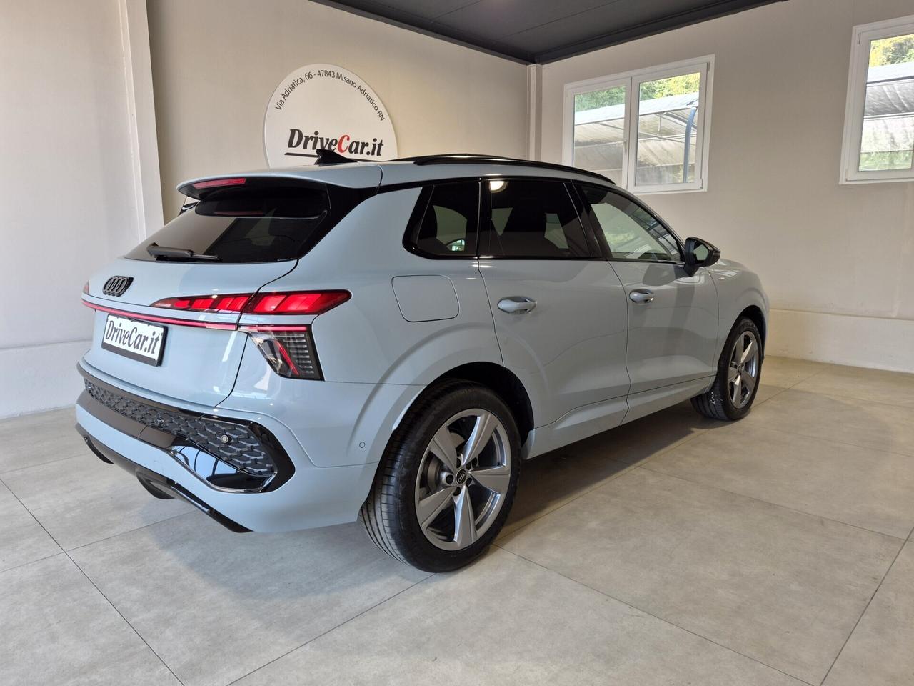 Audi Q3 TDI S LINE EDITION 150CV S-TRONIC *NUOVO MODELLO* TETTO LED PLUS CARPLAY RETROCAM. WIRELESS V. PRIVACY