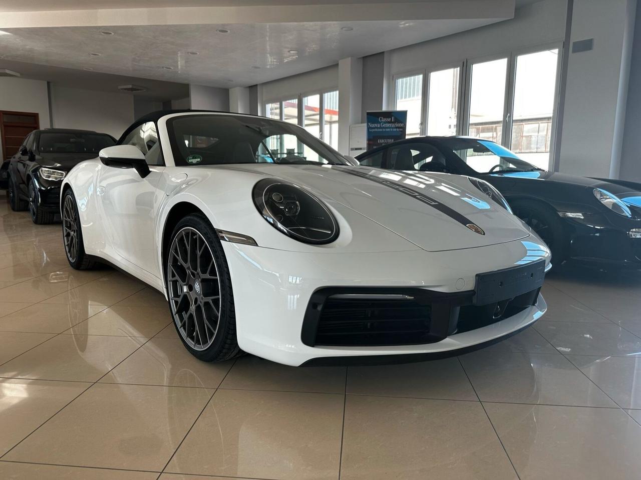 Porsche 911 Carrera Cabriolet