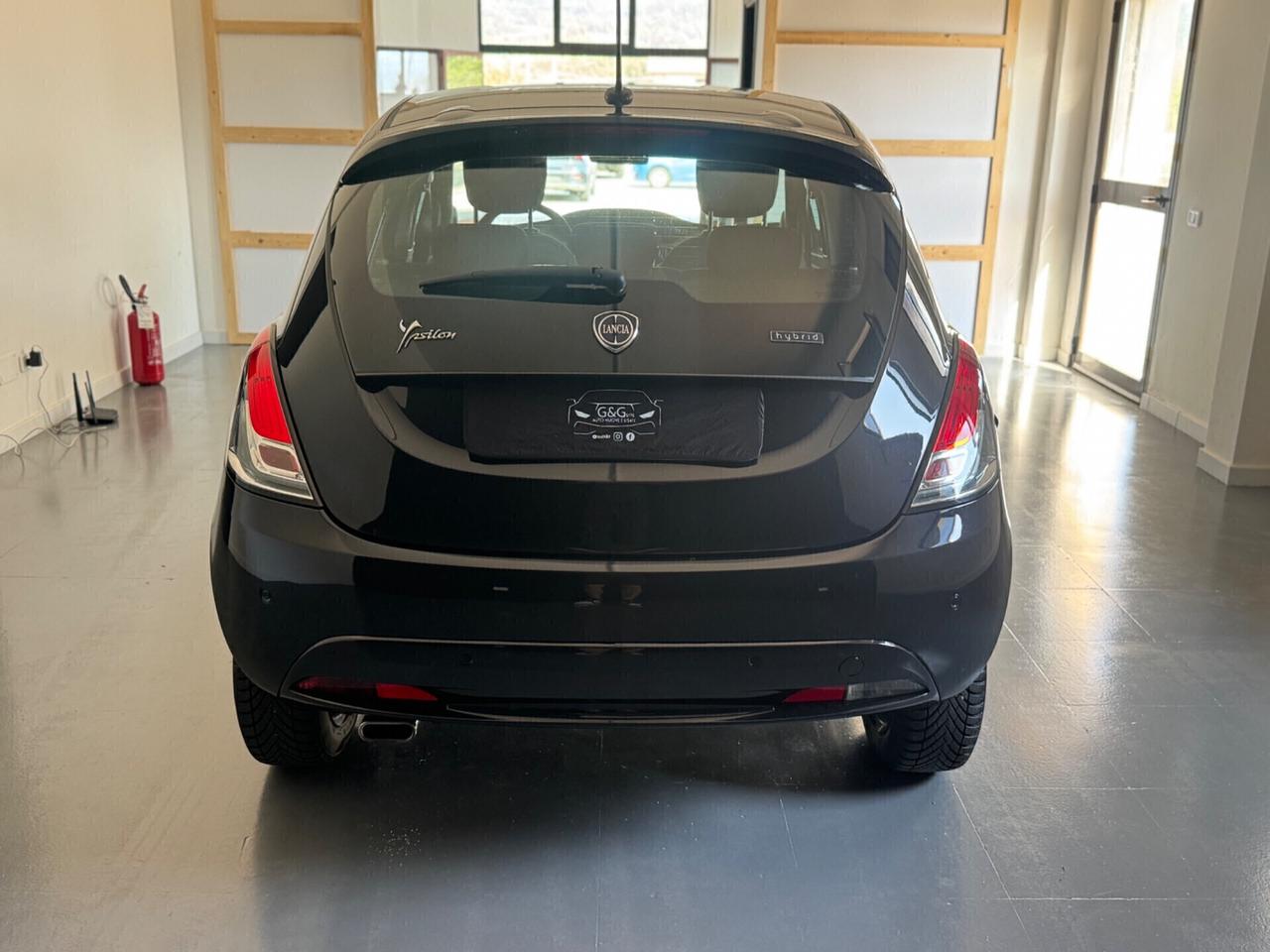 LANCIA YPSILON 1.0 FIREFLY HYBRID GOLD - 2021