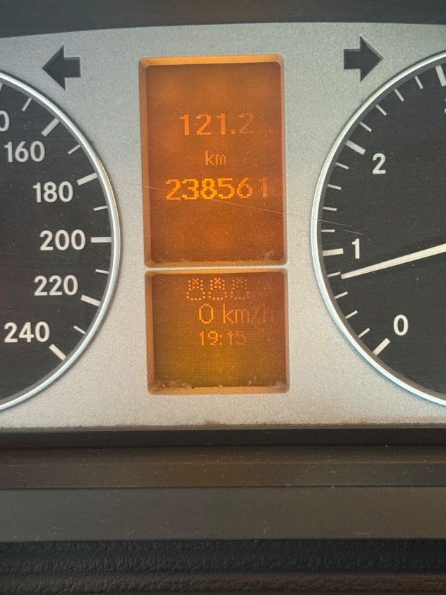MERCEDES-BENZ B 150 Sport