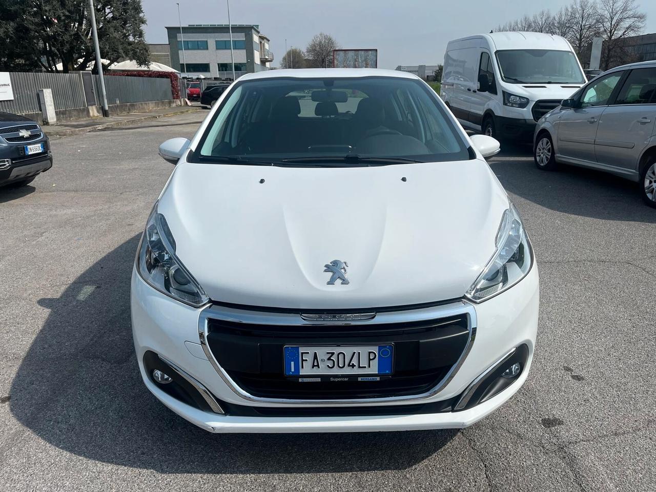 Peugeot 208 PureTech 82 5 porte Active
