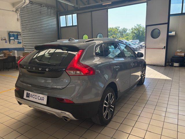 VOLVO V40 Cross Country D2 Style Plus