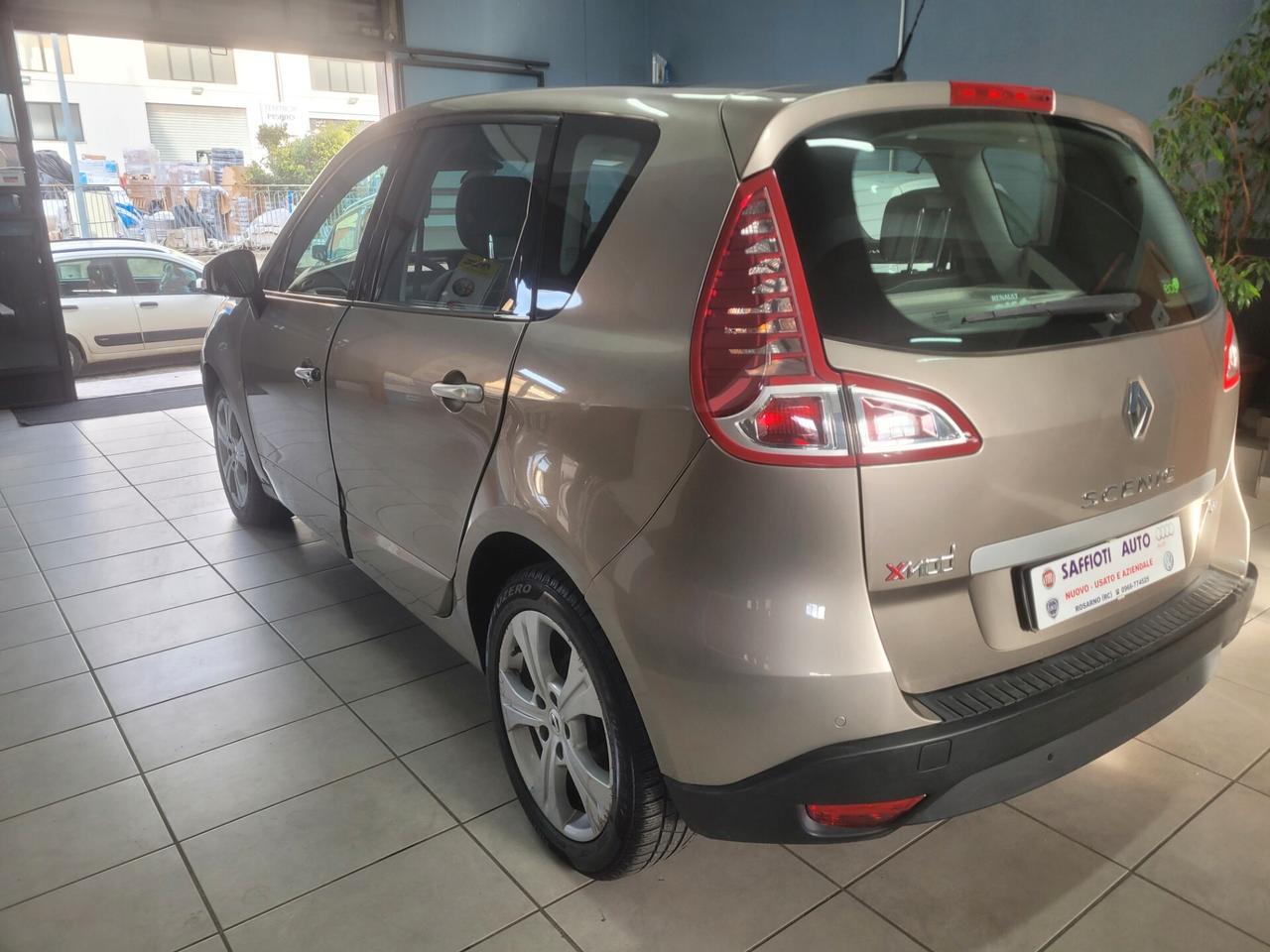 Renault Scenic Scénic 1.9 dCi 130CV Luxe