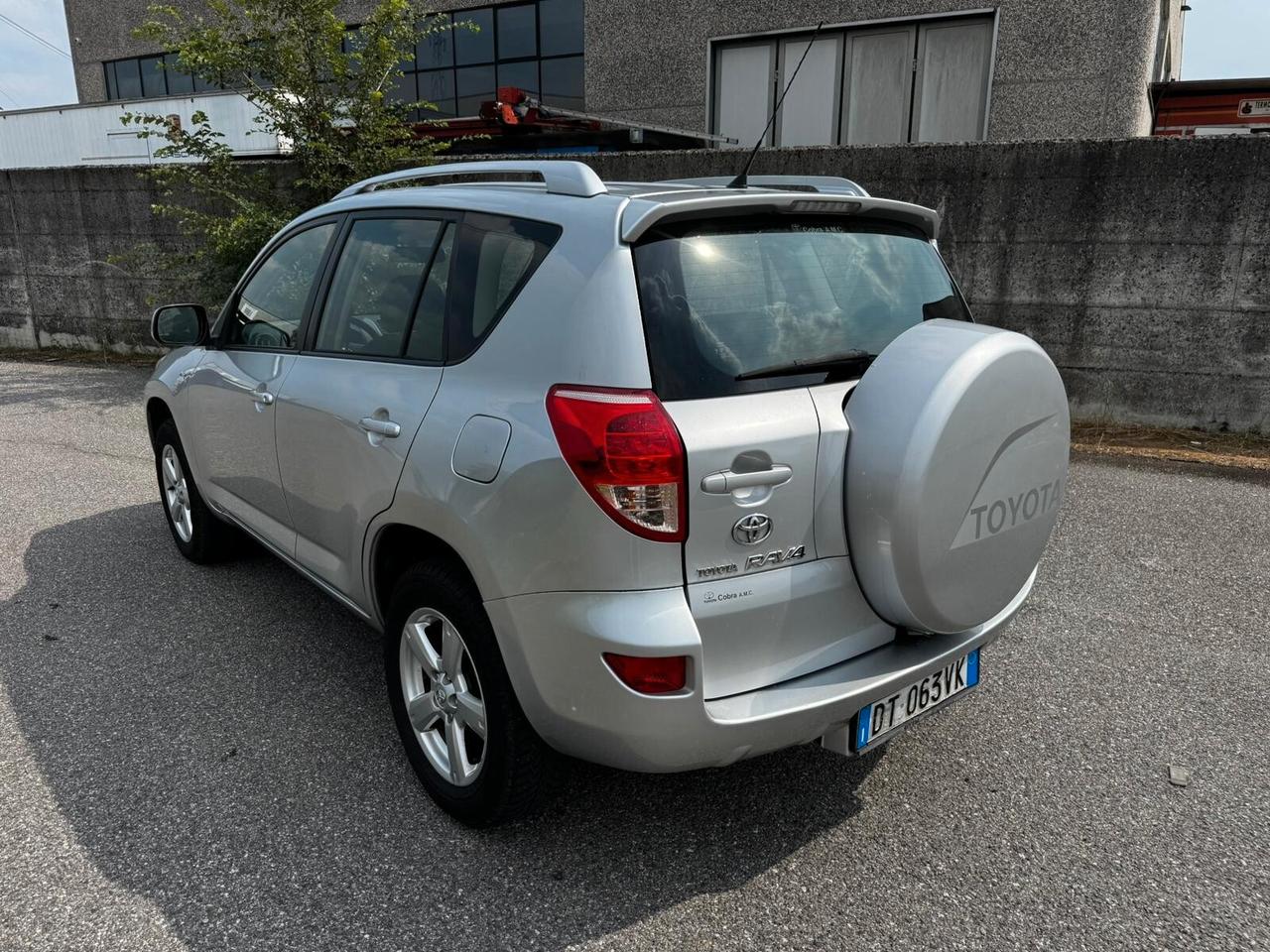 Toyota RAV 4 RAV4 2.2 D-4D 136 CV DPF Luxury