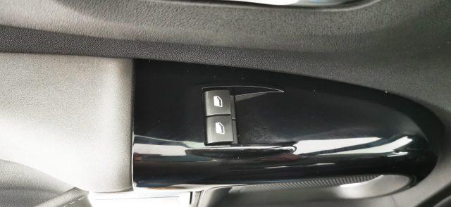 CITROEN C4 Cactus PureTech 130 S&S Shine