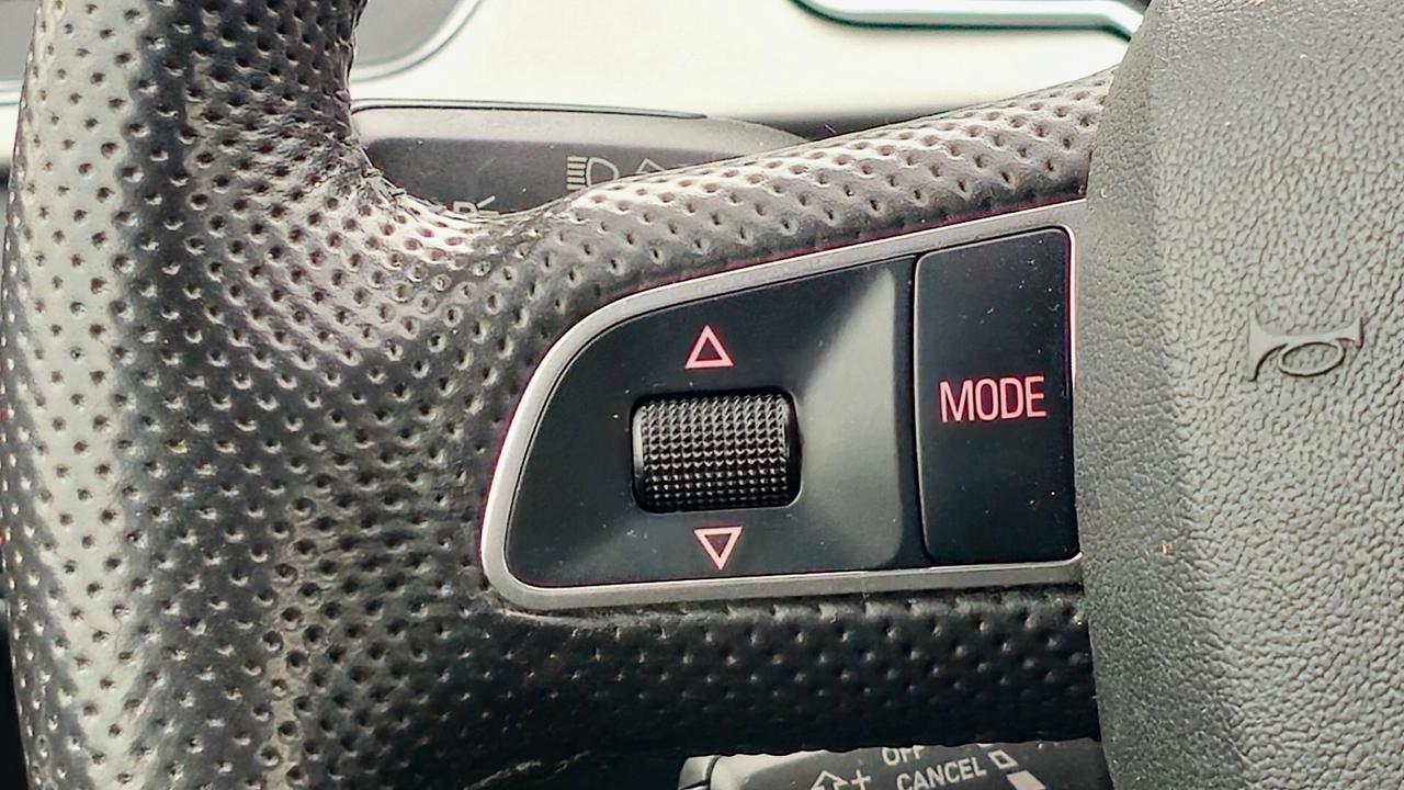 Audi A5 2.7 v6 cambio manuale unico proprietario garantita 12 mesi