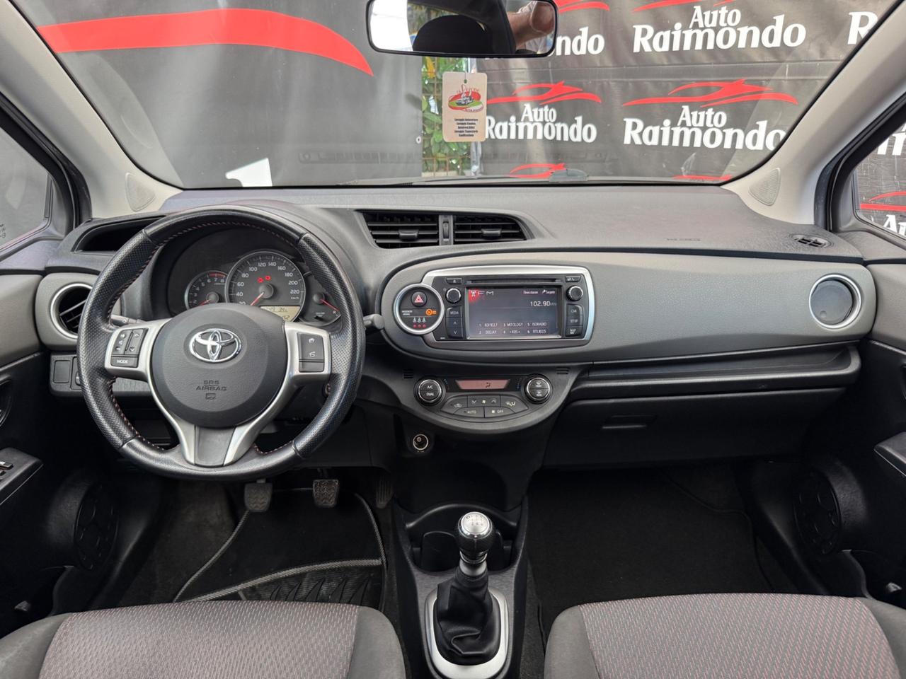 Toyota Yaris 1.3 5 porte