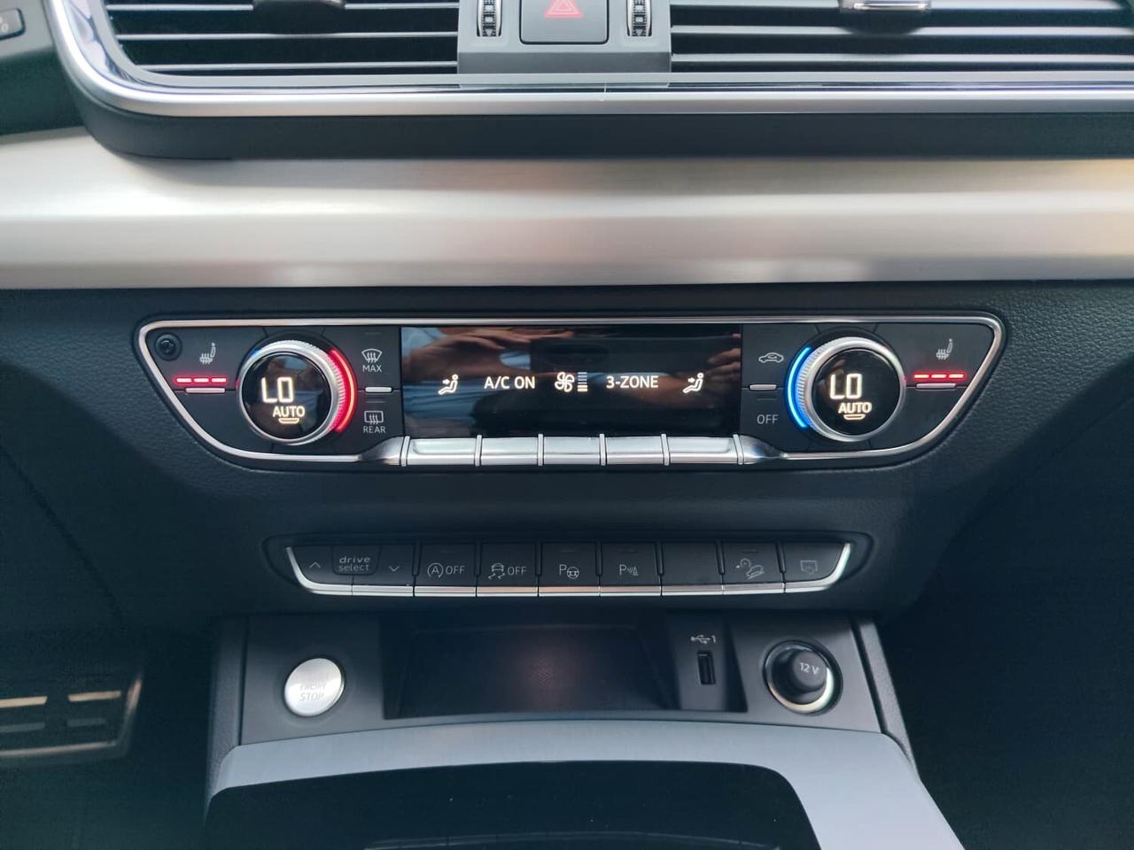 Audi Q5 40 TDI 204 CV quattro S tronic Identity Black