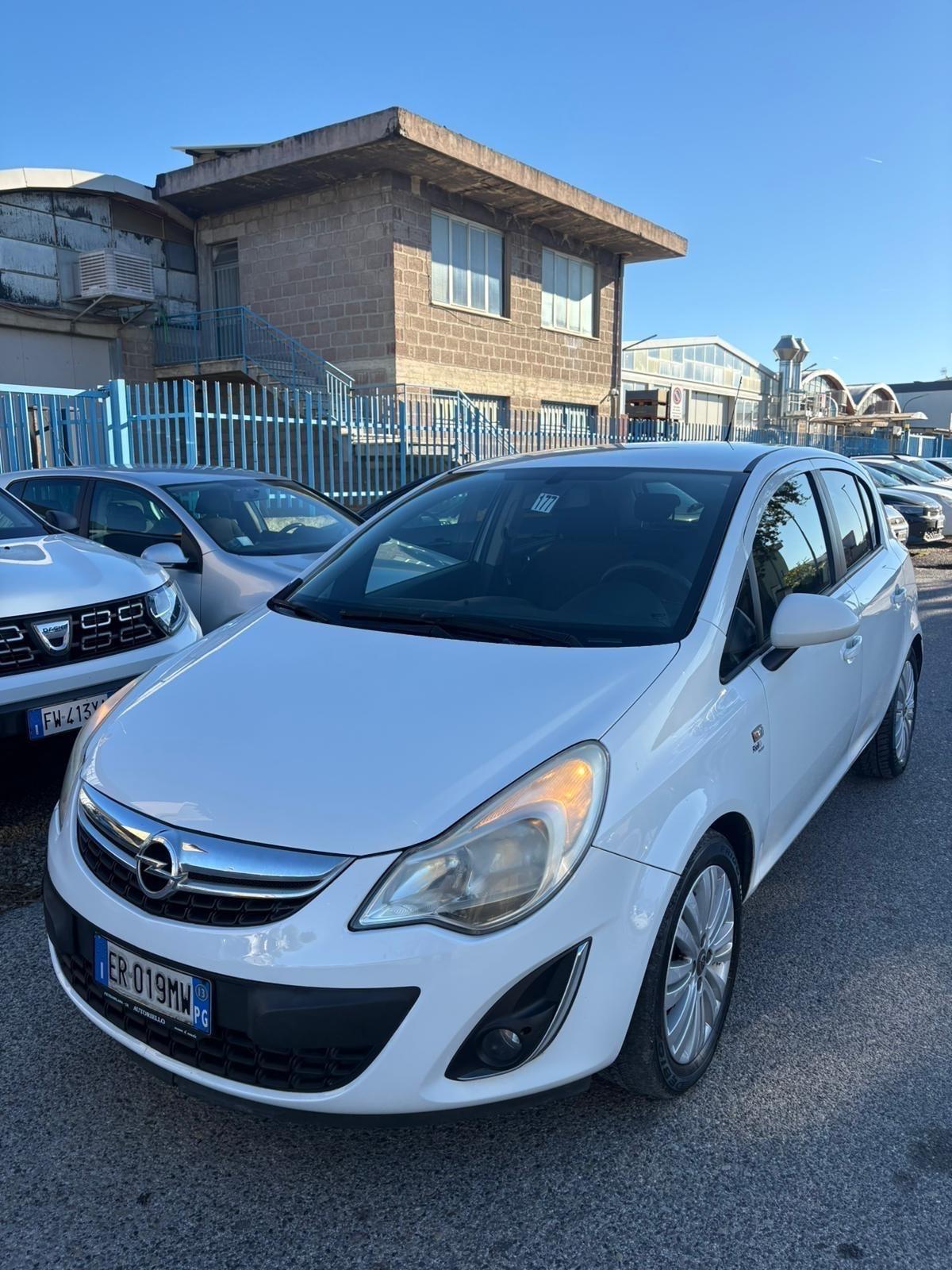 Opel Corsa 1.2 85CV 5 porte GPL-TECH Edition