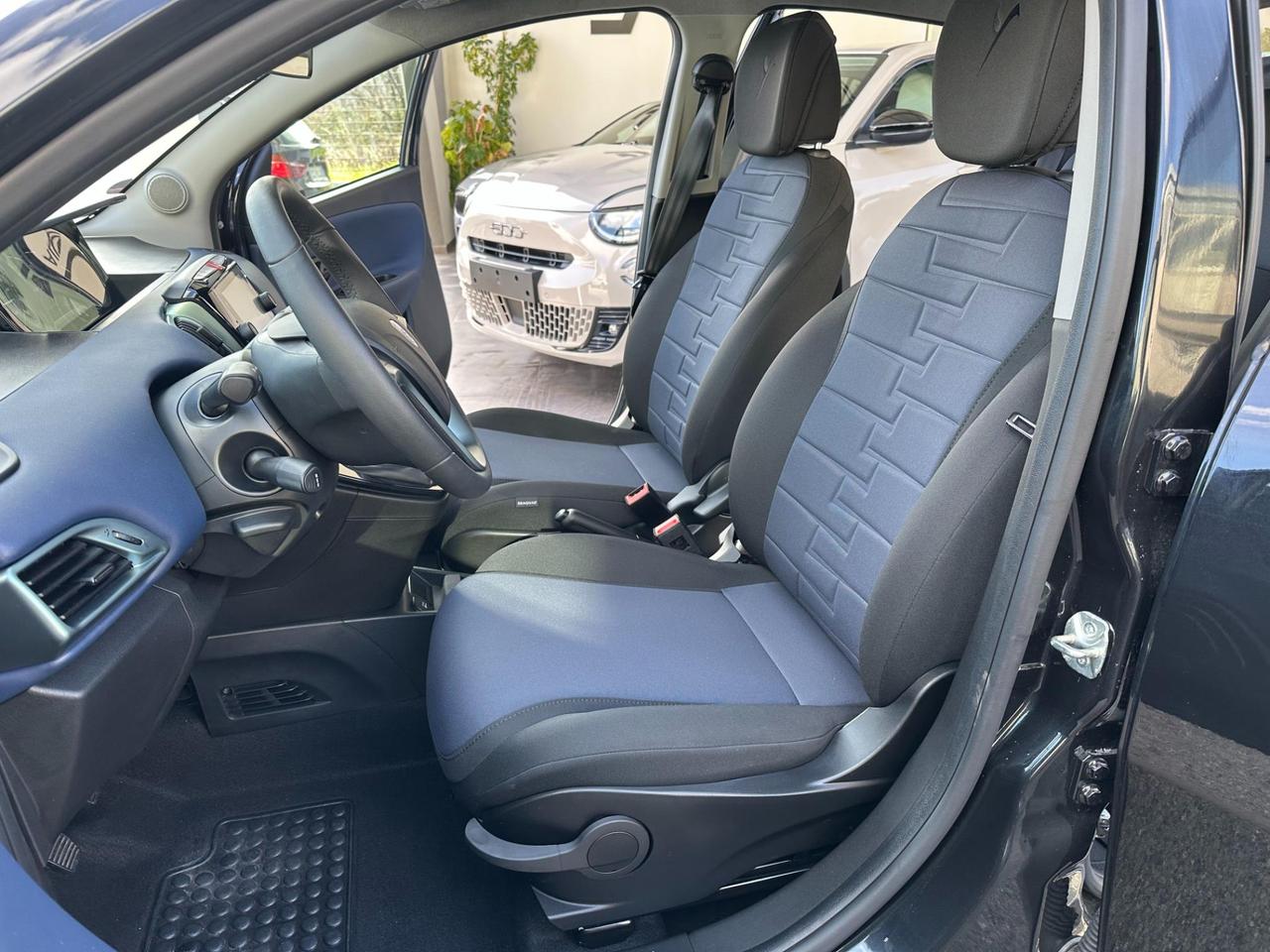 Lancia Ypsilon 1.0 firefly hybrid Platino s&s 70cv