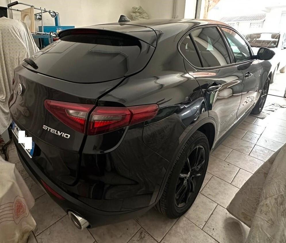 Alfa Romeo Stelvio 2.2 Turbodiesel 210 CV AT8 Q4 Sport Edition