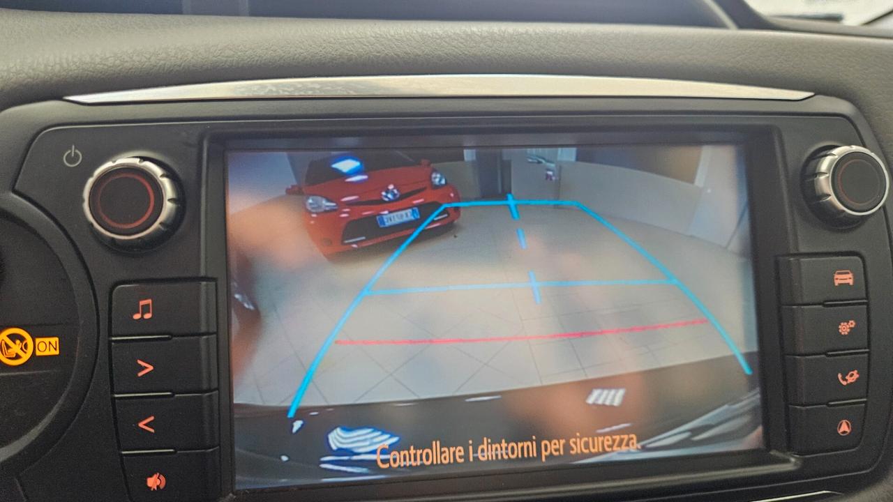 Toyota Yaris 1.4 D-4D 5 porte Lounge