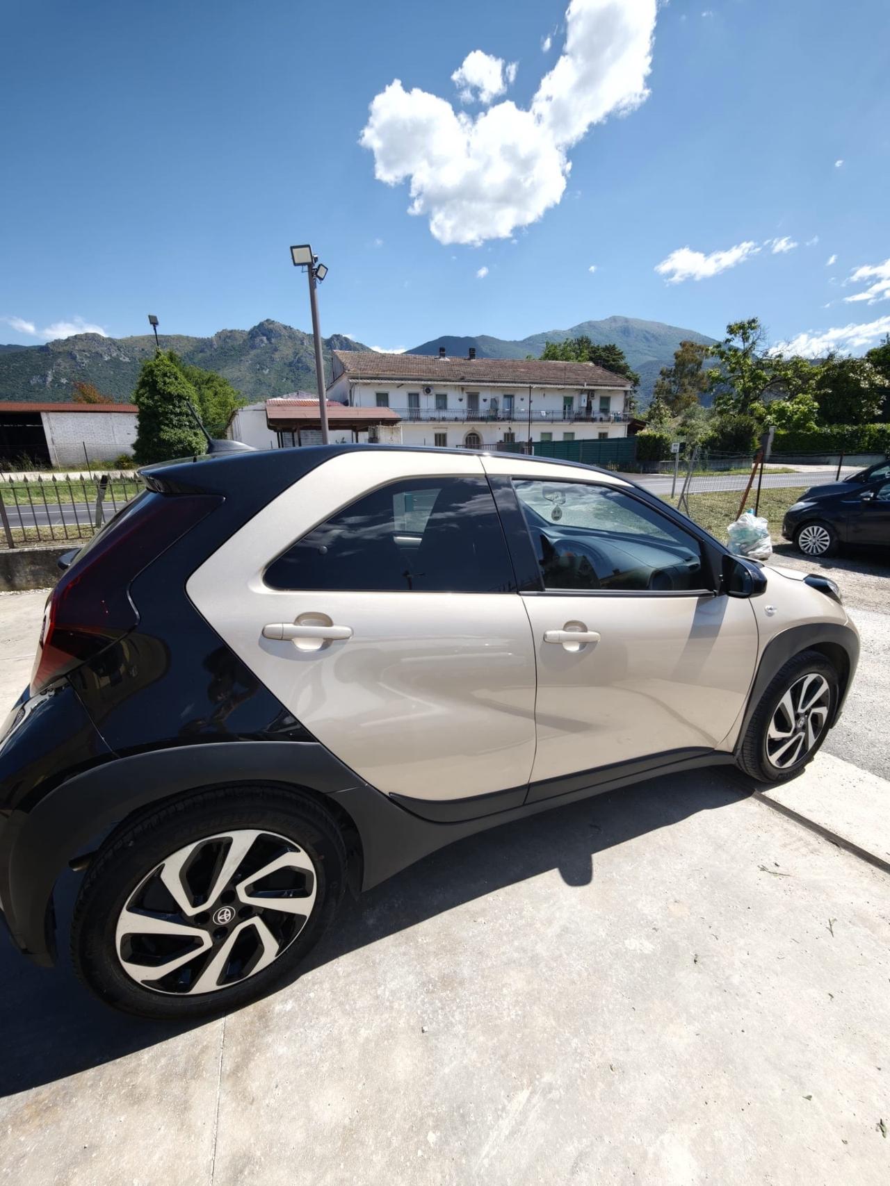 Toyota Aygo X 1.0 VVT-i 72 CV 5 porte JBL Special Edition