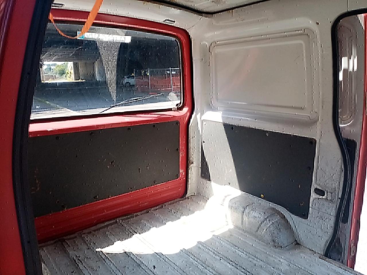 BEDFORD RASCAL 970 FURGONE