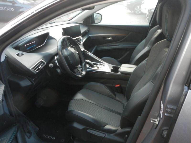 Peugeot 3008 BlueHDi 130 EAT8 ALLURE 2021