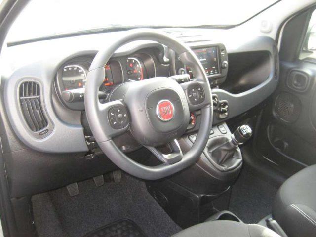 FIAT New Panda CROSS 1.0 FIREFLY S-S HYBRID