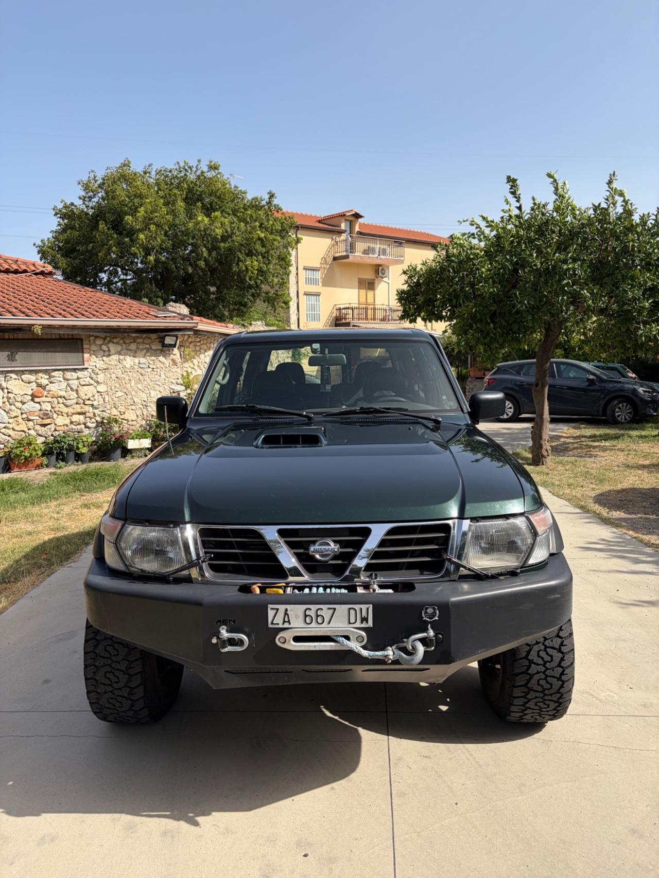 Nissan Patrol GR 3.0 TD DA VETRINA ENTRA E LEGGI