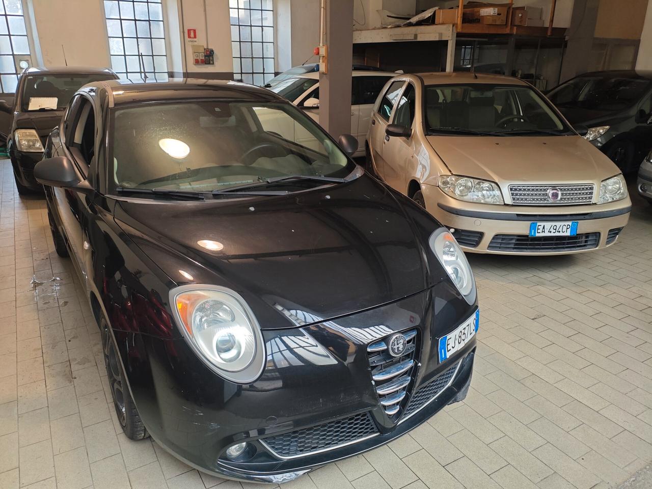 Alfa Romeo MiTo 1.4 105 CV M.air S&S Distinctive Sport Pack