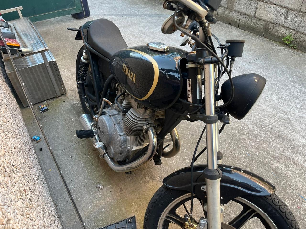 Yamaha XS 400