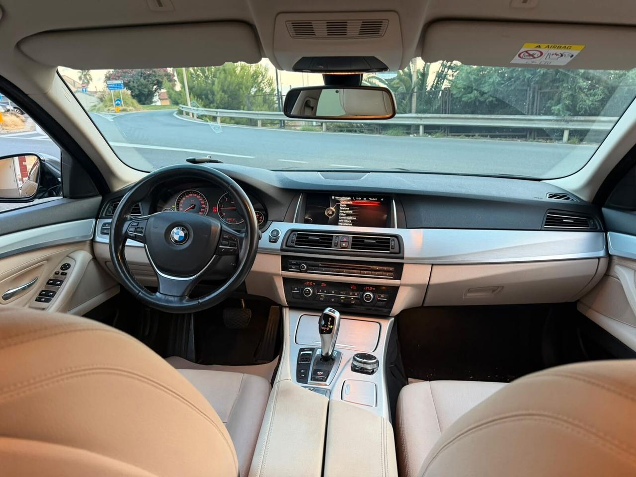 Bmw 520 520d xDrive Touring Luxury