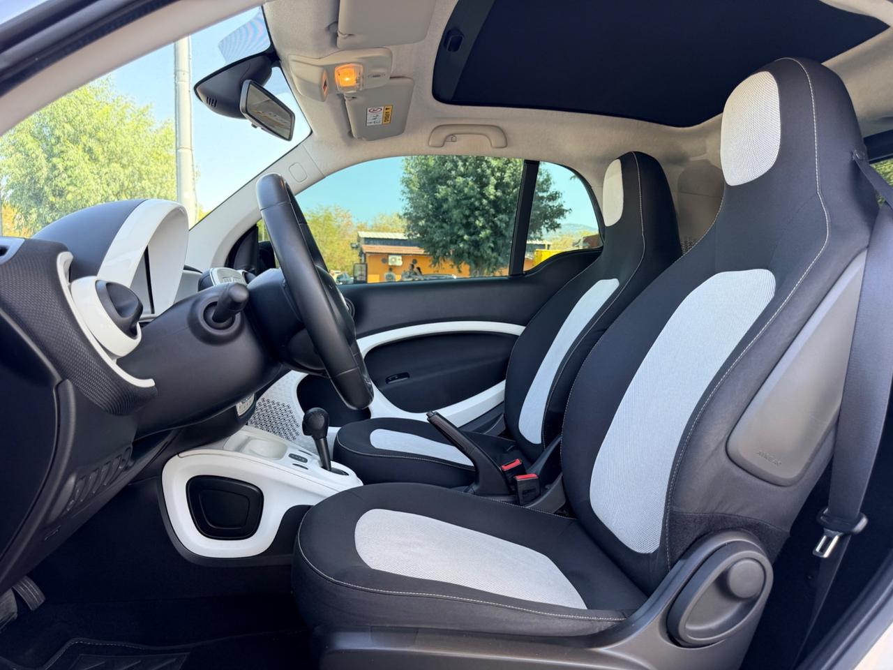 Smart ForTwo 70 1.0 twinamic Passion pari nuovo