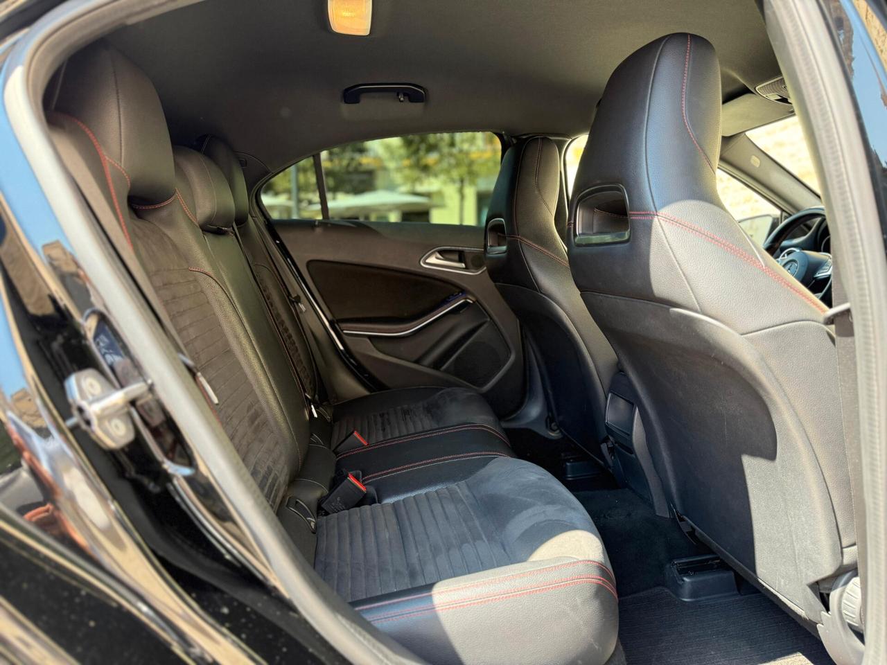 Mercedes-benz A 180 d Automatic Premium-AMG 116 CV