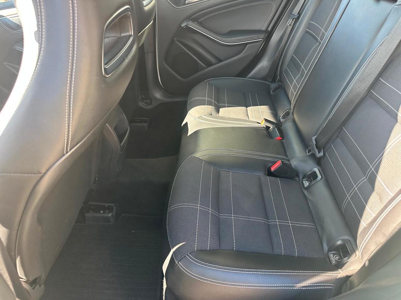 Mercedes-benz A 180 CDI BlueEFFICIENCY Executive