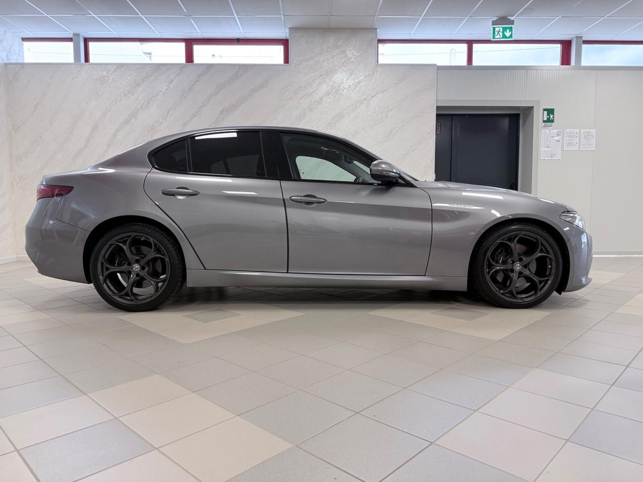 Alfa Romeo Giulia 2.2 Turbodiesel 210 CV AT8 AWD Q4 Veloce