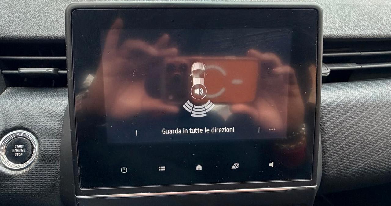 Renault Clio TCe 90 CV 5 porte Techno