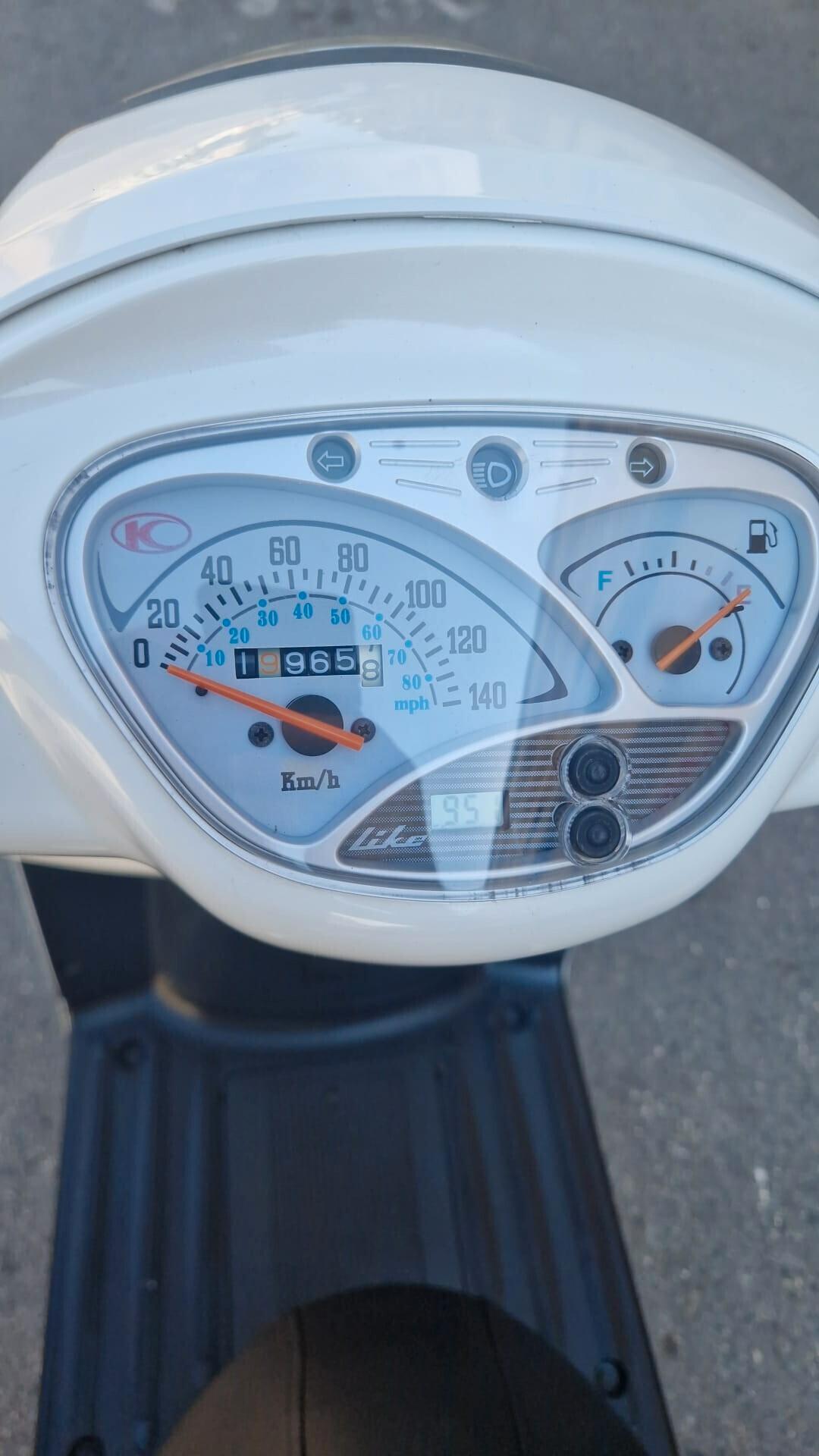 Kymco Like 125 - 10/2009 Bianco.