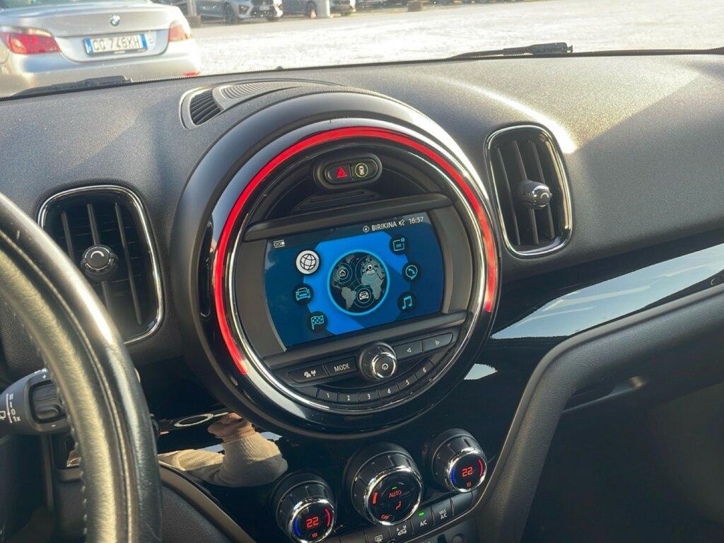 Mini Cooper D Countryman 2.0 TwinPower Turbo Cooper D Boost Steptronic