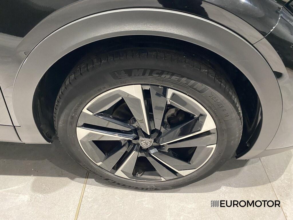 Peugeot 408 1.2 PureTech Allure Pack EAT8