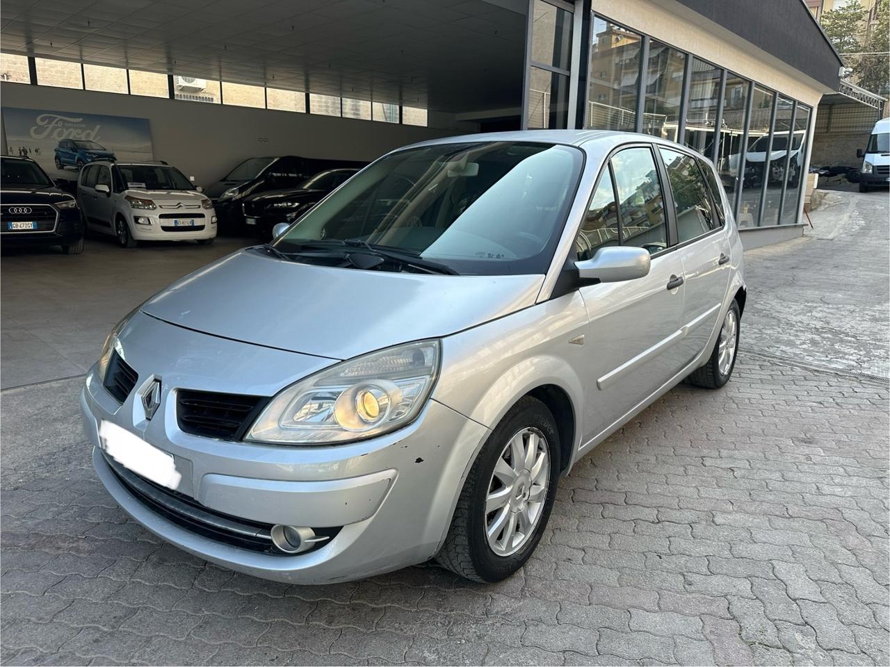 Renault Scenic Scénic 1.9 dCi/130CV 2008
