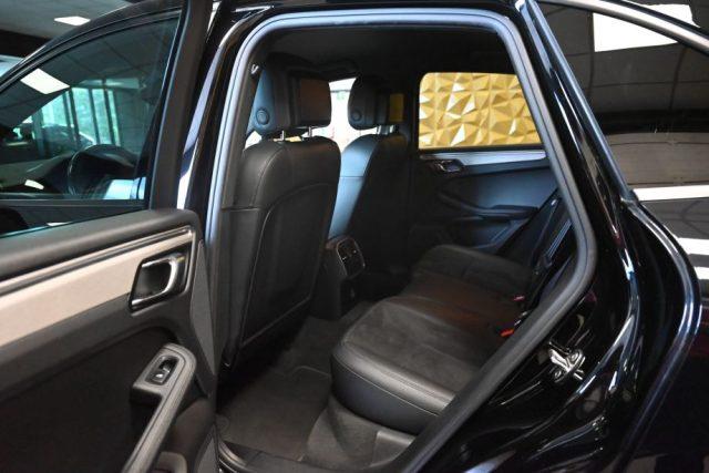 PORSCHE Macan 2.0 PDK BLACKLINE20"SCARICHI NAVI CAM CRUISE NUOVA