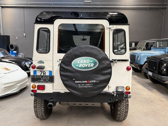 LAND ROVER Defender 90 Hard-Top *200CV a LIBRETTO*