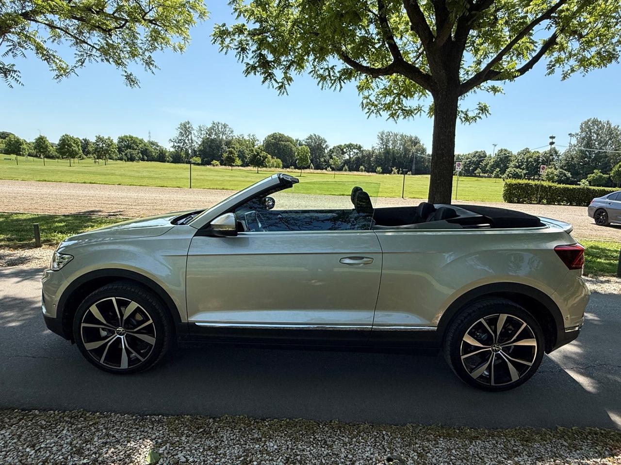 Volkswagen T-Roc Cabriolet 1.5 - leasing leggere