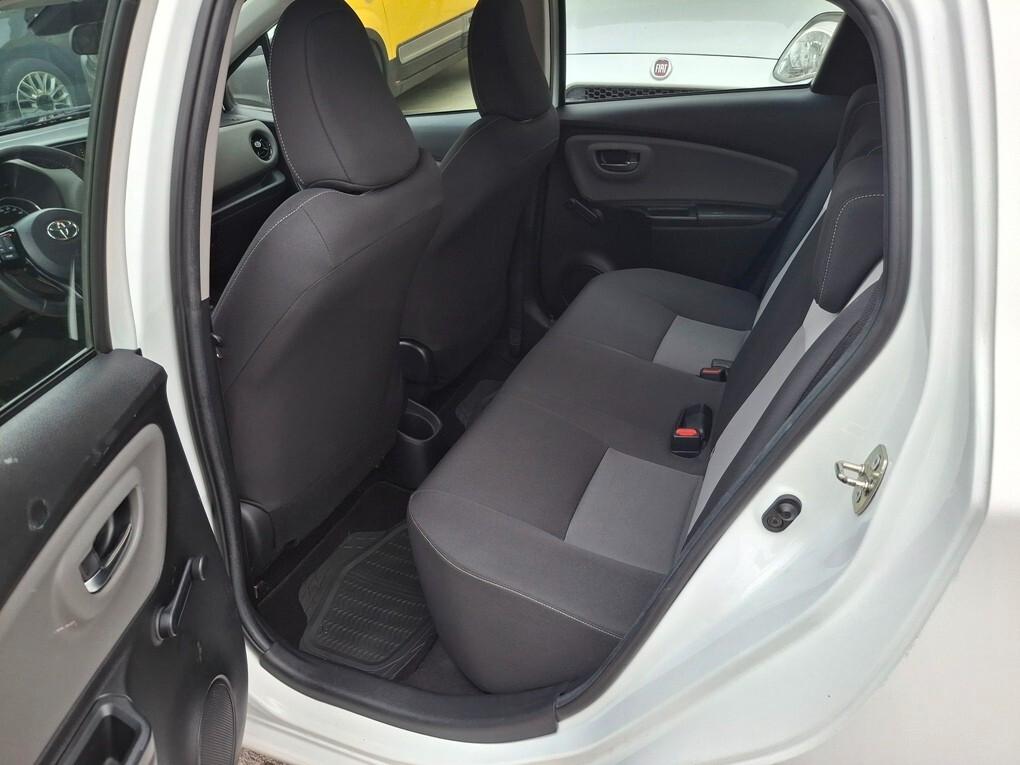 Toyota Yaris 1.4 D-4D 5 porte Lounge 10/2017
