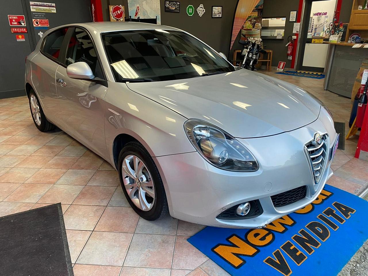 Alfa Romeo Giulietta 1.6 JTDm-2 105 CV Distinctive