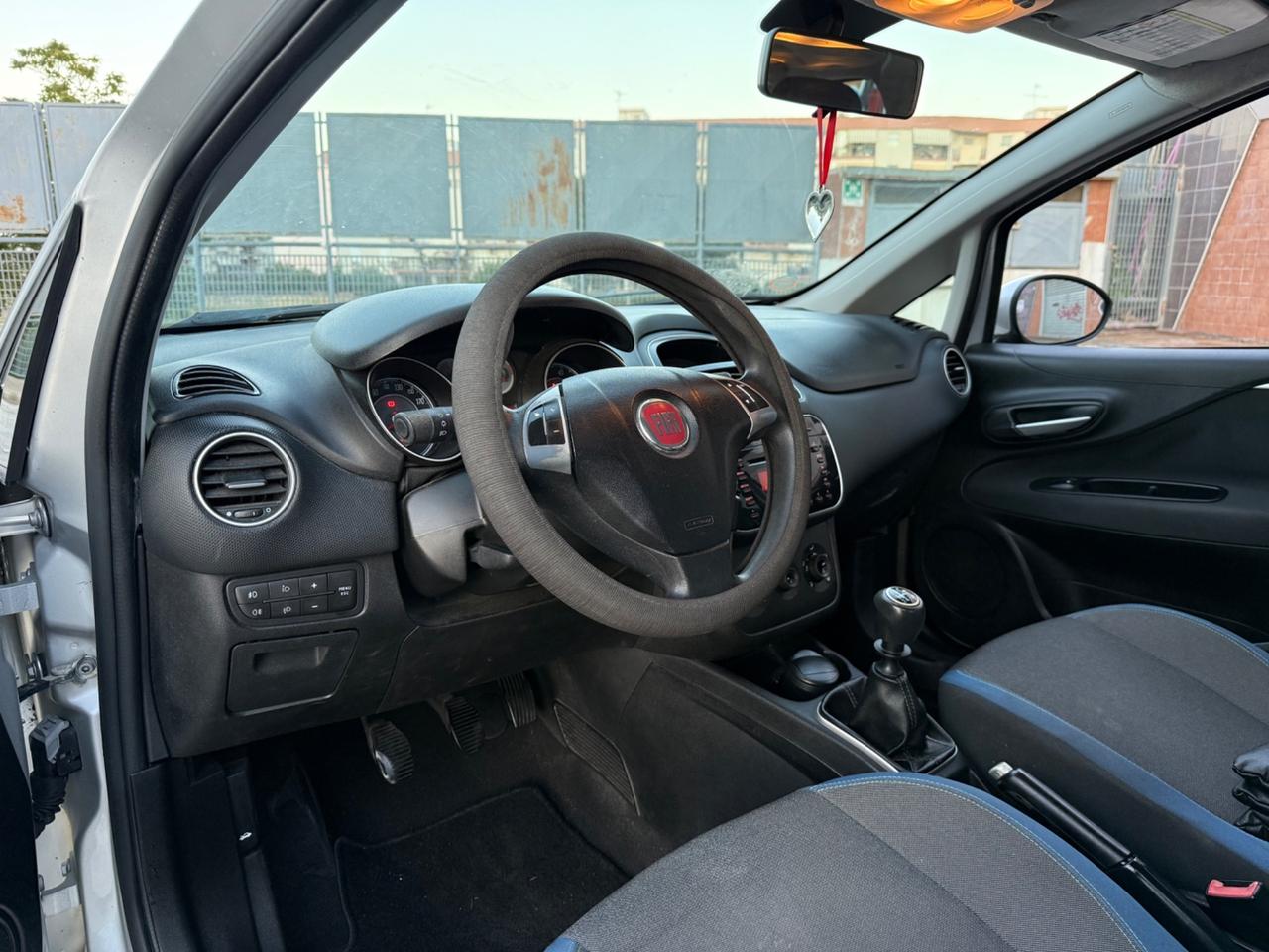 Fiat Punto Easy 1.4benz5 porte Natural Power Street Immacolata