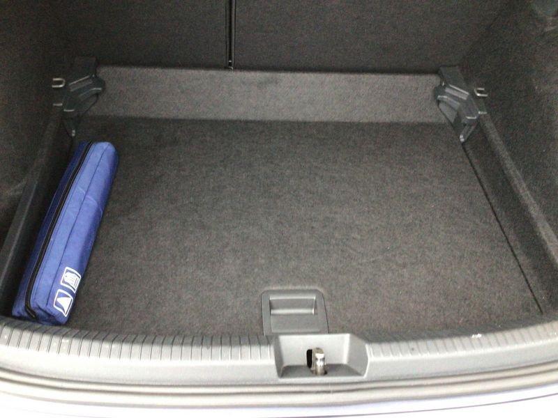 Volkswagen Taigo Taigo 1.0 TSI 110 CV R-Line