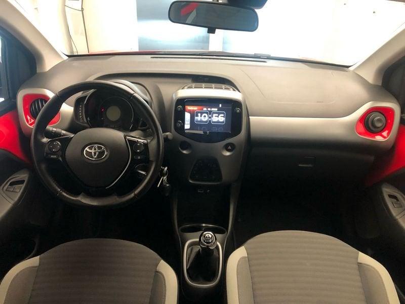Toyota Aygo 1.0 VVT-i 72 CV 5 porte x-play