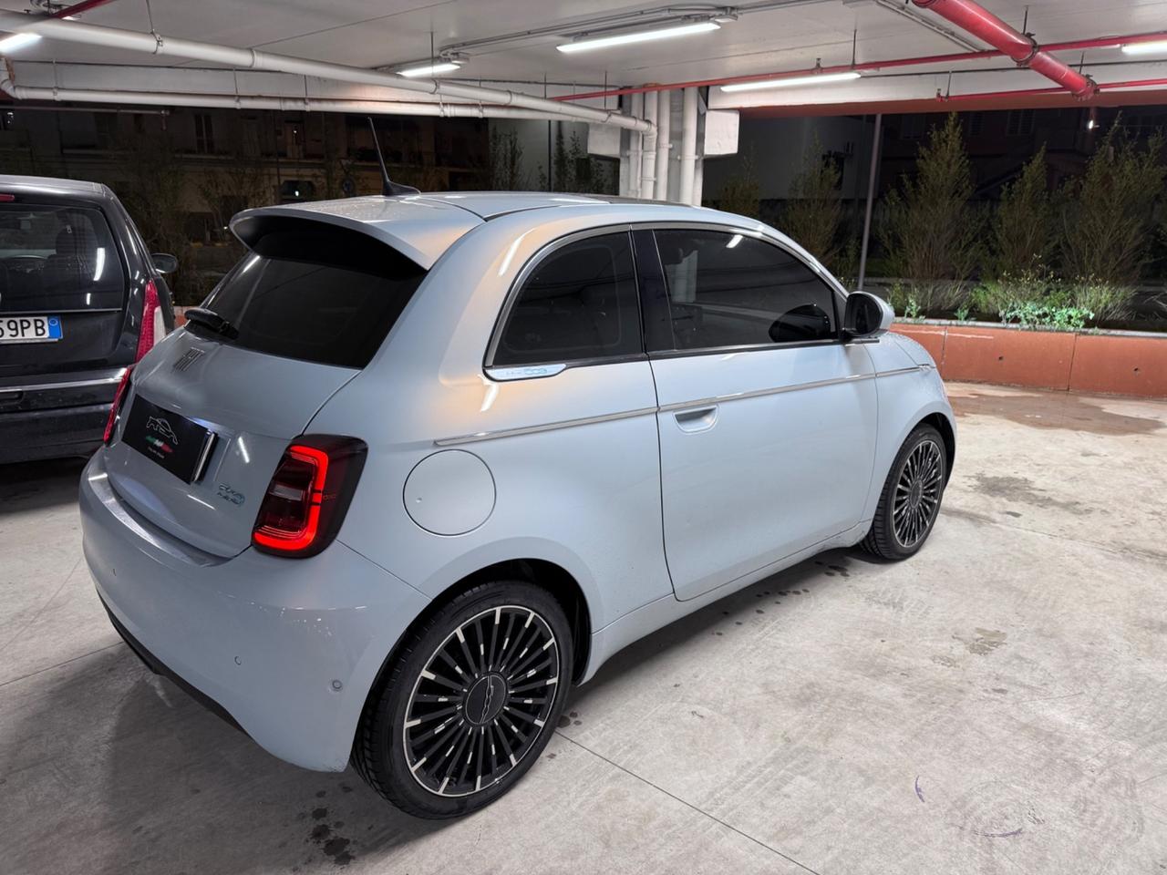 Fiat 500 500e 42 kWh La Prima - AUTO FULL