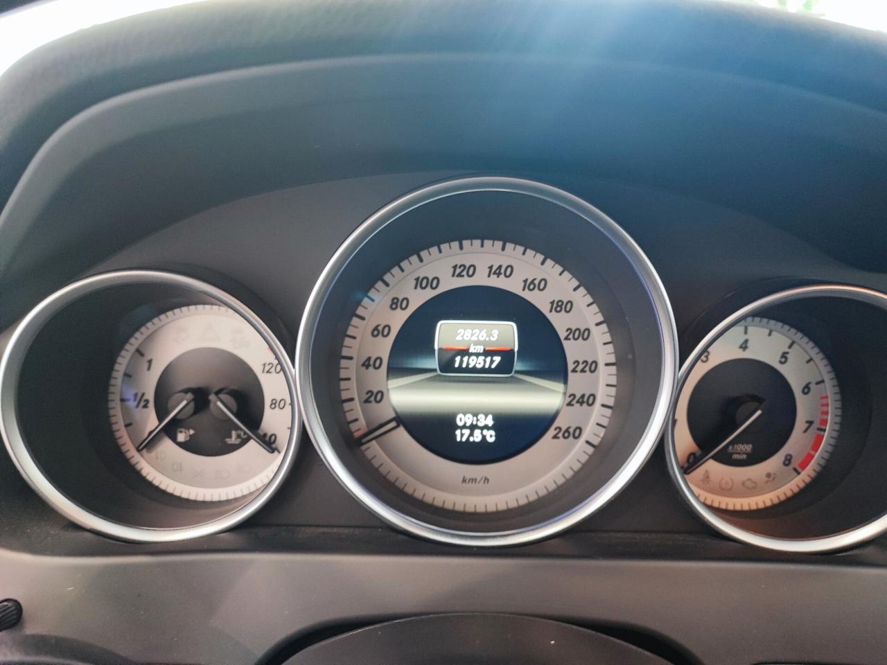 Mercedes-benz C 180 BlueEFFICIENCY Avantgarde IMPECCABILE
