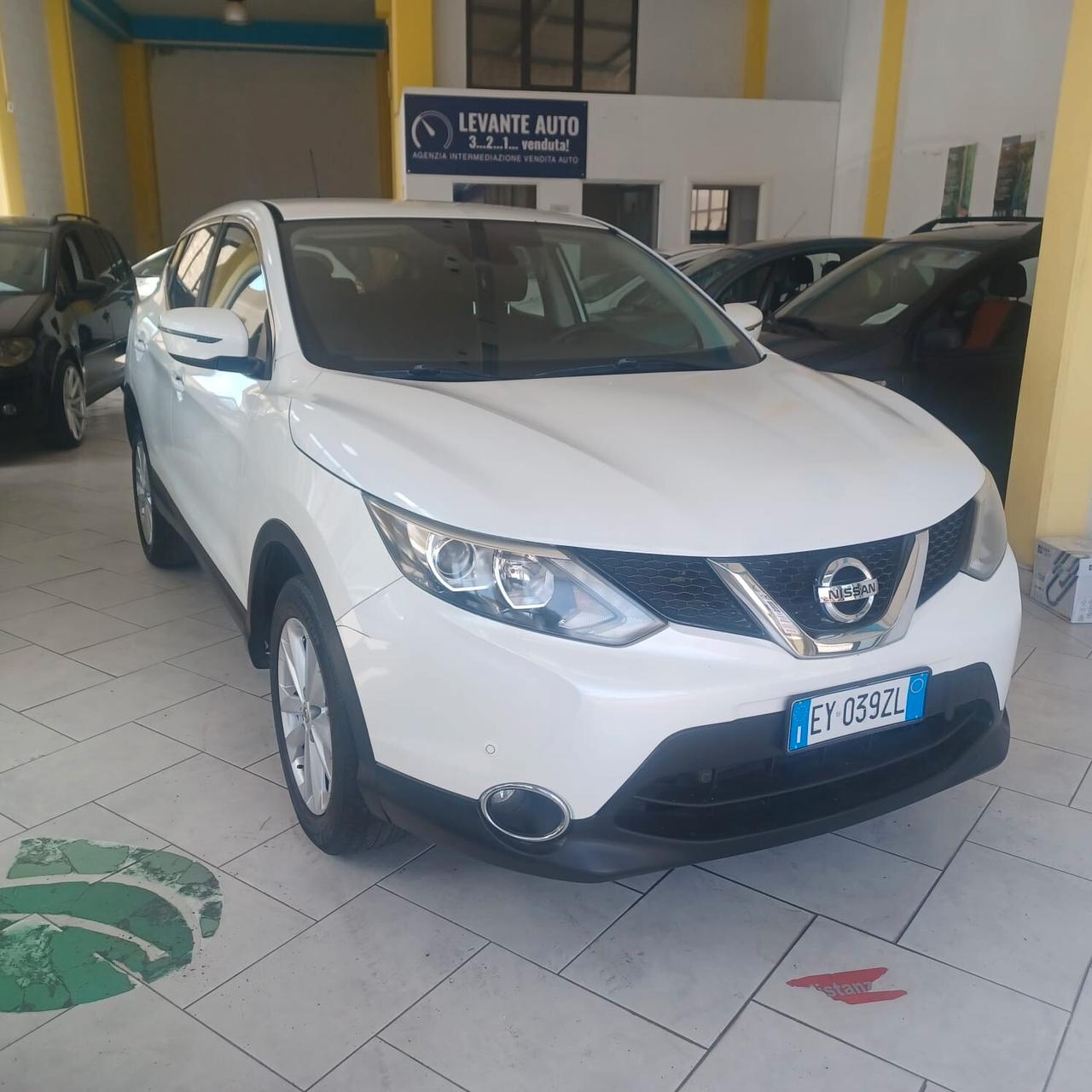PERFETTA NISSAN QASHQAI 1.2 GARANZIA INCLUSA