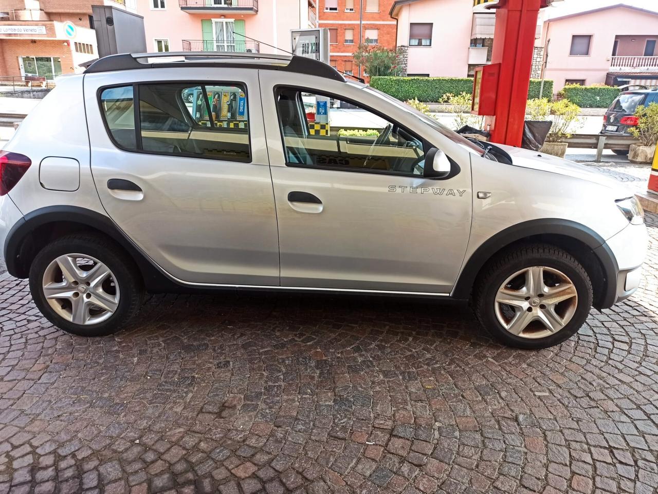 Dacia Sandero 900 TCe 12V 90CV Lauréate