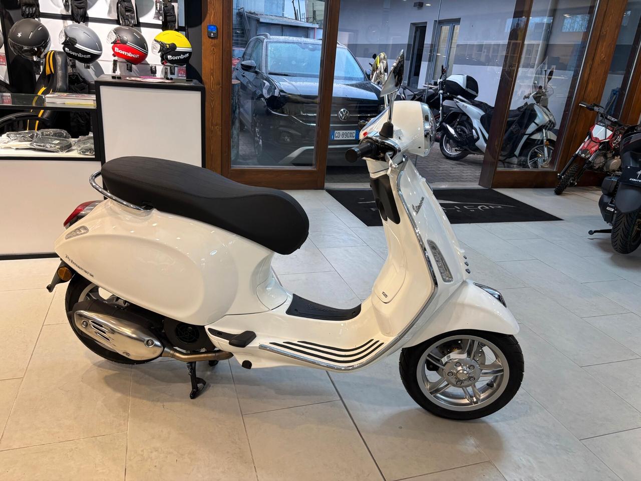 Piaggio Vespa 125 Primavera