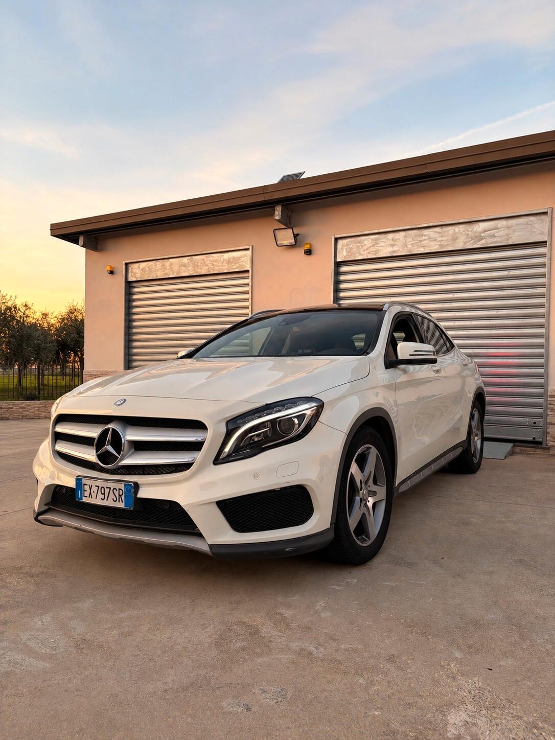 Mercedes-Benz GLA 220 CDI 4Matic Premium AMG